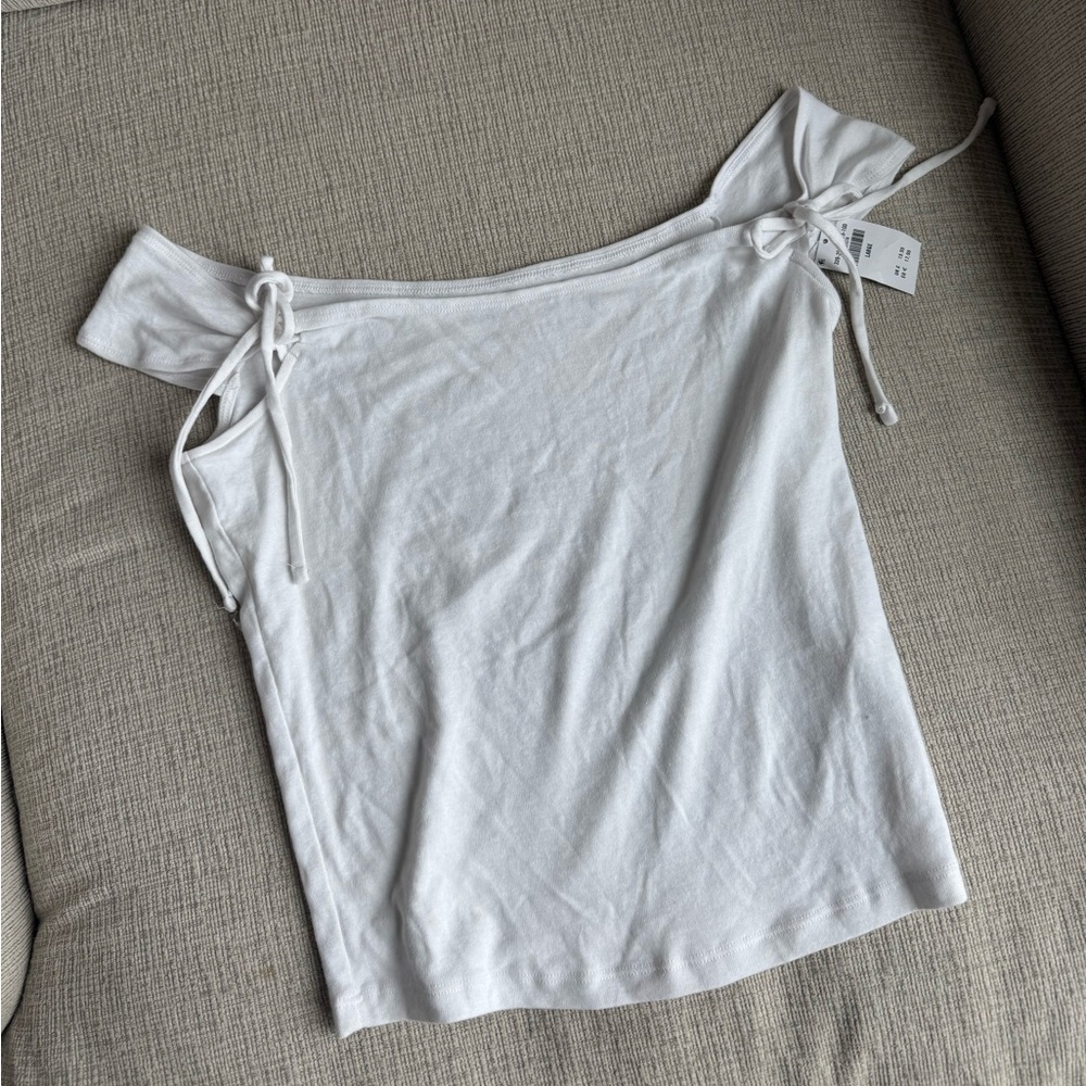 Hollister White Off-Shoulder Blouse